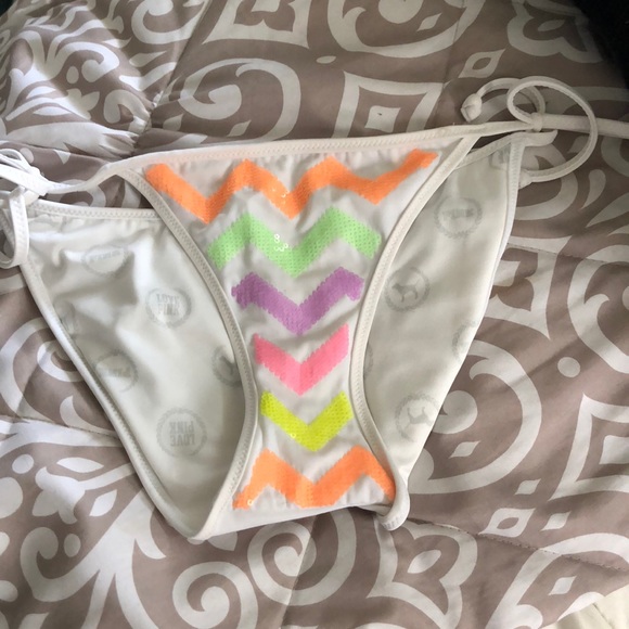 PINK bikini bottom - Picture 1 of 2